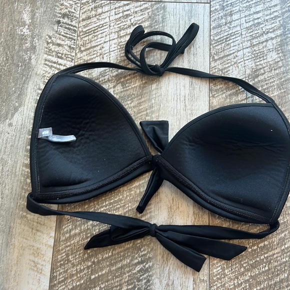 Black Aerie Bikini top - Picture 2 of 4